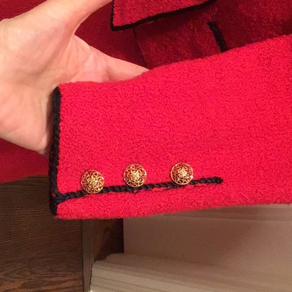 RED BOUCLE KNIT W/NAVY TRIM DOUBLE--BREASTED SUIT - Picture 3 of 3